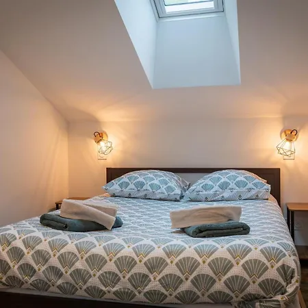 Le Cocon - Duplex Au Coeur Des Eyzies Appartamento *